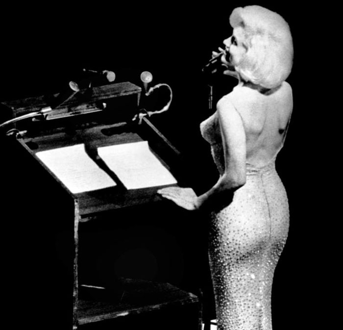 Marilyn Monroe sings Happy Birthday, Mr. President